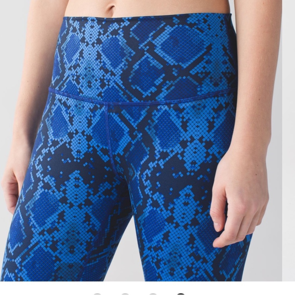 High Rise Lululemon Wunder Under Leggings